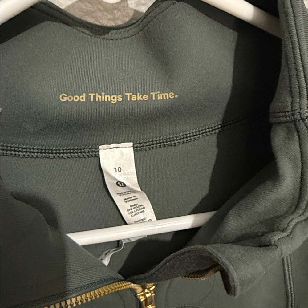 Lululemon Athletica Olive Jacket with Gold Zipper - Picture 2 of 5